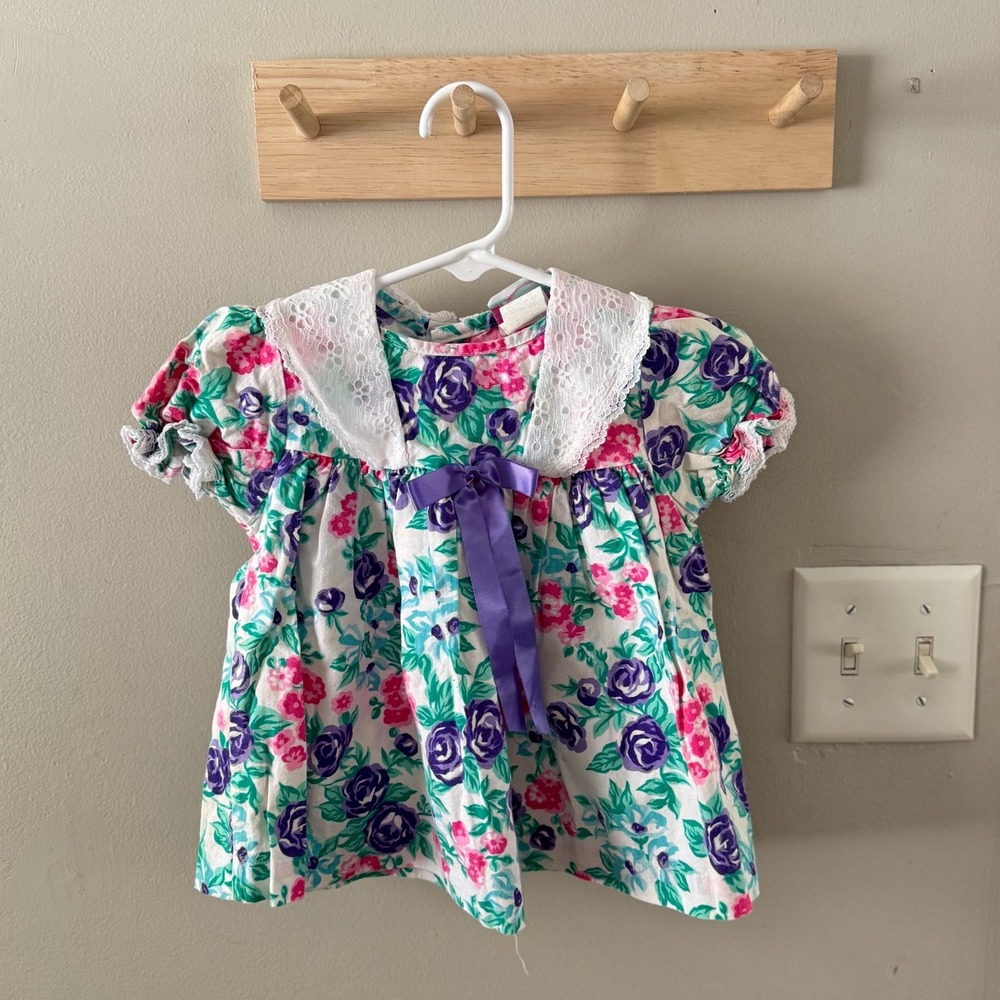 12m.‎ Vintage floral dress